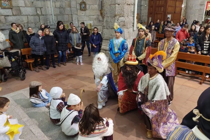El Colegio La Encarnación celebraba su eucaristía de Navidad