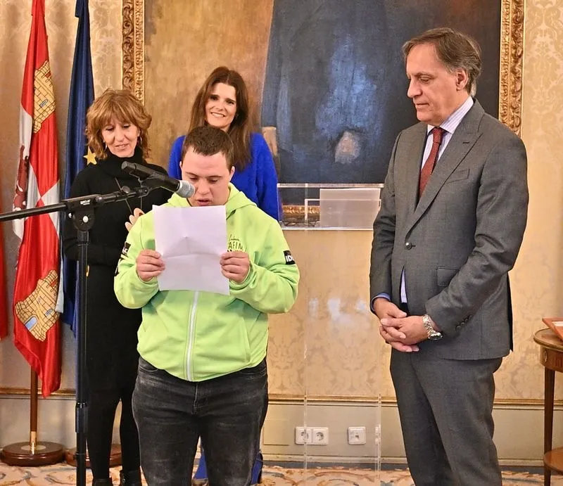 Entrega de reconocimientos, en el Ayuntamiento de Salamanca, por el Día Internacional del Voluntariado 