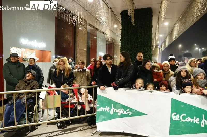 Galería de imágenes del encendido en El Corte Inglés / Fotos: Carlos Cuervo