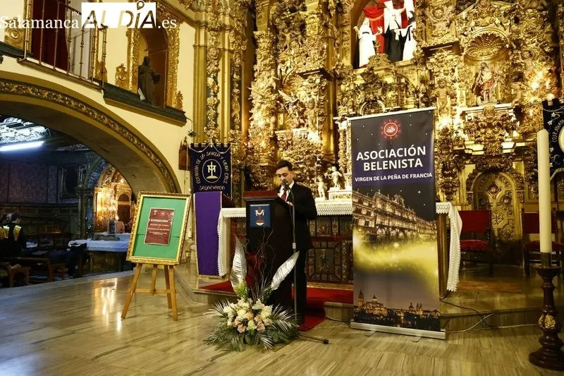 Foto 2 - La asociaci&oacute;n Belenista Virgen de la Pe&ntilde;a de Francia se re&uacute;ne en la capilla de la Ilustre Cofrad&iacute;a de la Vera Cruz