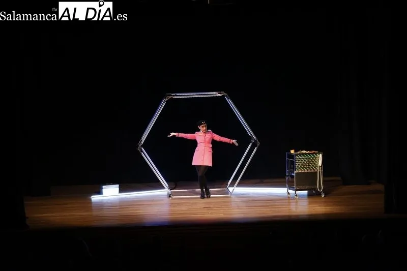Actuación de Ruth Garreta en el VI Encuentro de Payasas en Salamanca. Fotos: David Sañudo