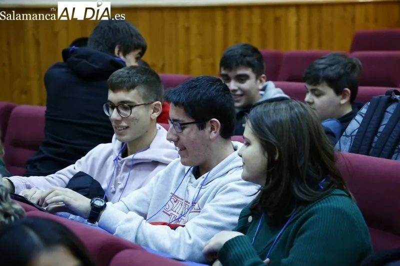 Inauguración del  38º Encuentro de Jóvenes Investigadores. Fotos: David Sañudo