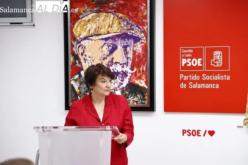Debate de los candidatos a las primarias del PSOE para aspirar a la Alcaldía de Salamanca, Soledad Murillo y José Luis Mateos. Fotos: David Sañudo