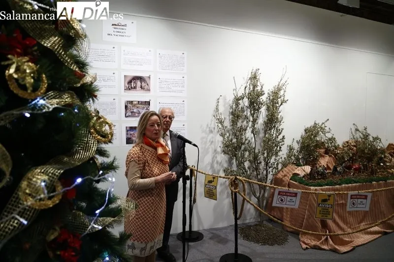 Inauguración de la exposición 'Nacimiento. Tradición belenística española (Murcia – Serrano)'en el Casino de Salamanca. Fotos: David Sañudo