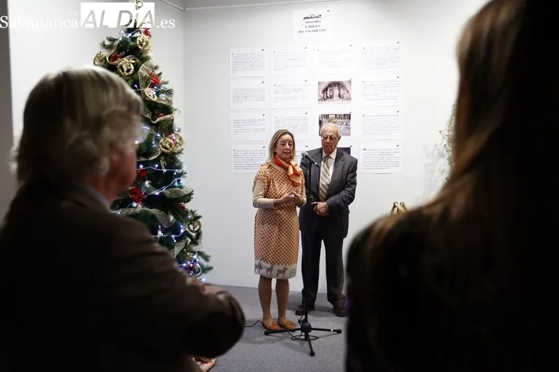 Inauguración de la exposición 'Nacimiento. Tradición belenística española (Murcia – Serrano)'en el Casino de Salamanca. Fotos: David Sañudo