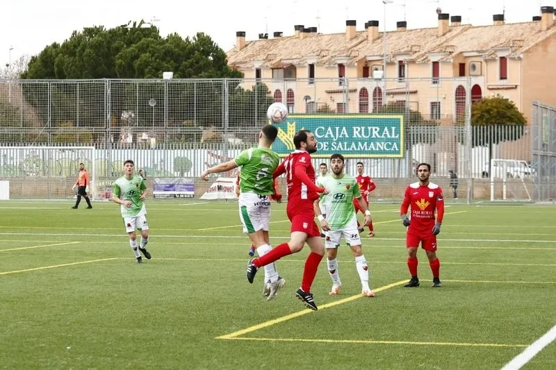 Galería de imágenes del Navega - Sporting Carbajosa / Fotos: David Sañudo