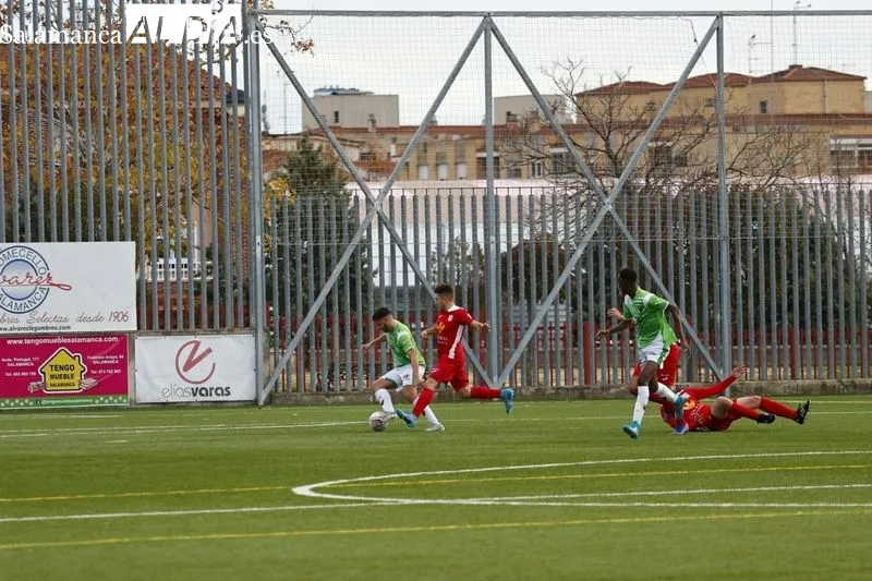 Galería de imágenes del Navega - Sporting Carbajosa / Fotos: David Sañudo