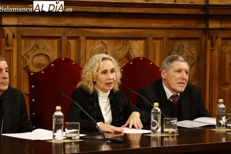 Acto de proclamación de la obra ganadora de la XLII edición del Premio Mundial Fernando Rielo de Poesía Mística celebrado en el Aula Magna de la UPSA. Fotos: David Sañudo
