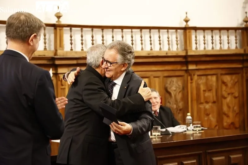 Acto de proclamación de la obra ganadora de la XLII edición del Premio Mundial Fernando Rielo de Poesía Mística celebrado en el Aula Magna de la UPSA. Fotos: David Sañudo