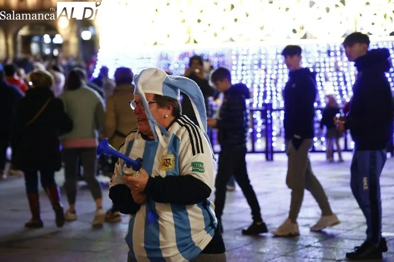 Galería de imágenes de los argentinos celebrando el Mundial en Salamanca / Fotos: David Sañudo