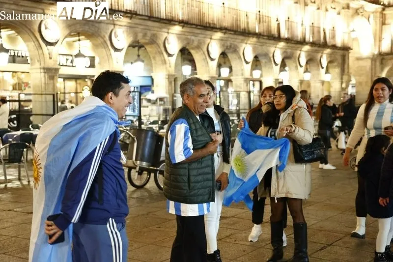 Galería de imágenes de los argentinos celebrando el Mundial en Salamanca / Fotos: David Sañudo