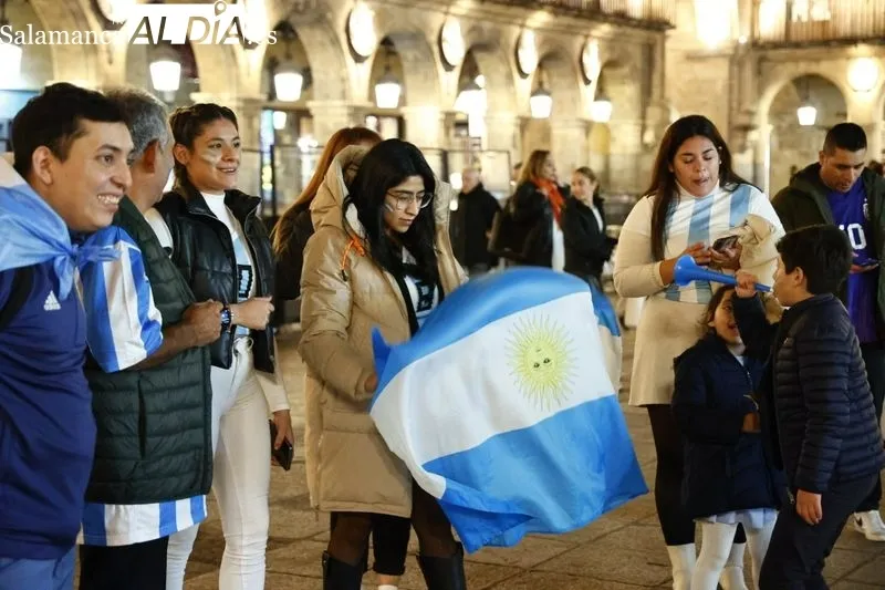 Galería de imágenes de los argentinos celebrando el Mundial en Salamanca / Fotos: David Sañudo