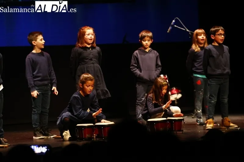Gala Navidades por el Mundo. Fotos David Sañudo