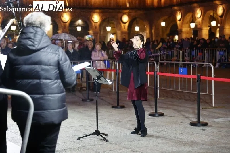  Concierto del Parentum Chorus en la Plaza Mayor. Fotos: David Sañudo