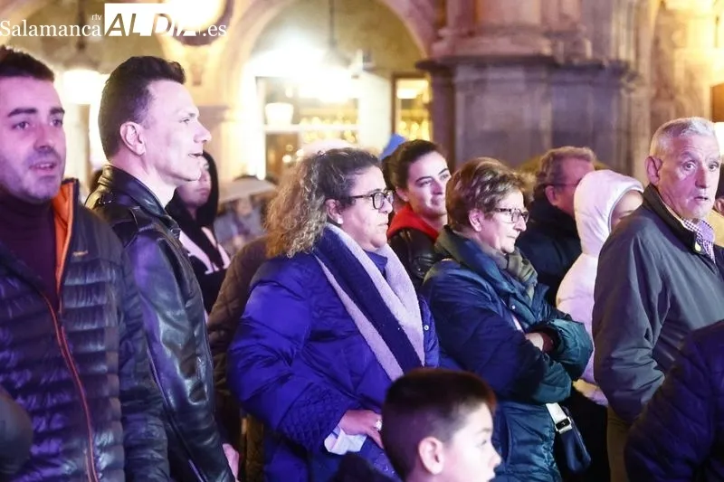  Concierto del Parentum Chorus en la Plaza Mayor. Fotos: David Sañudo