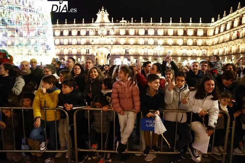 Foto 10 - Pap&aacute; Noel inunda de magia e ilusi&oacute;n las calles de Salamanca