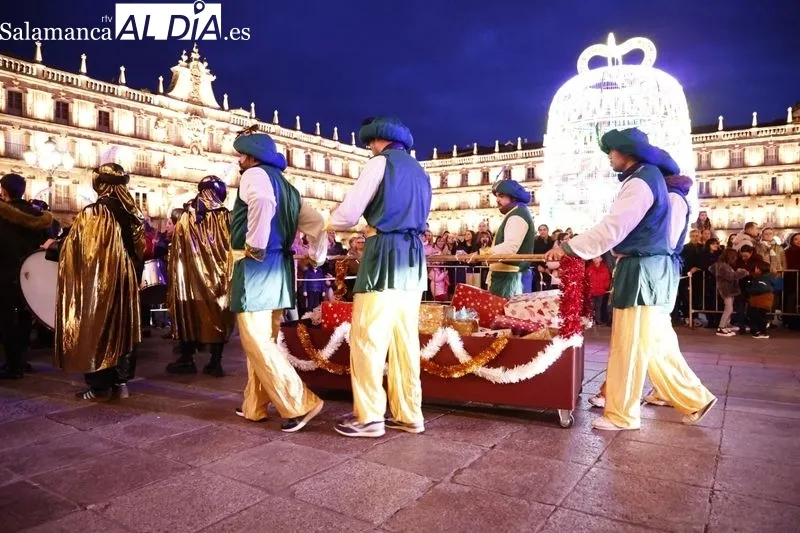 Desfile Navideño Ningún niño sin juguete. Fotos David Sañudo