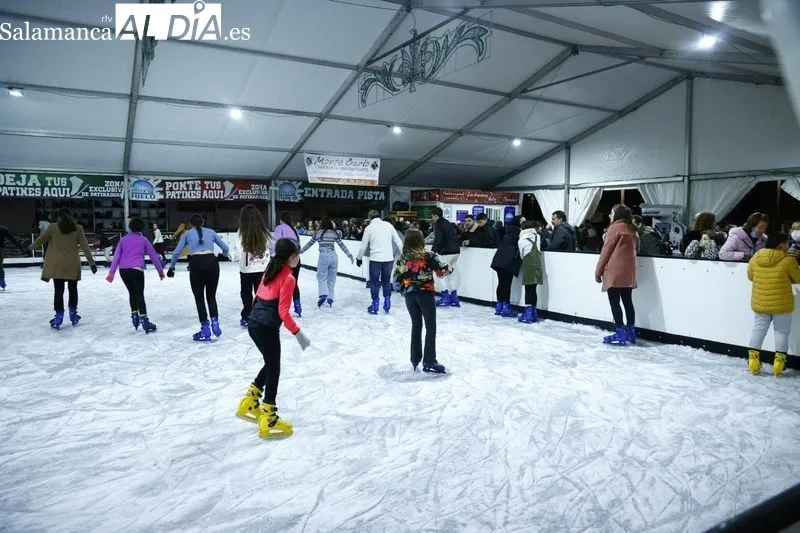 Pista de hielo de Salamanca. Fotos de David Sañudo