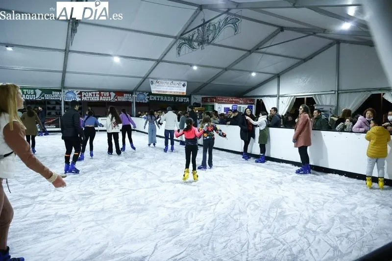 Pista de hielo de Salamanca. Fotos de David Sañudo