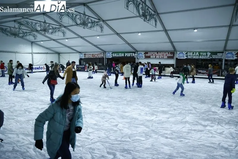 Pista de hielo de Salamanca. Fotos de David Sañudo