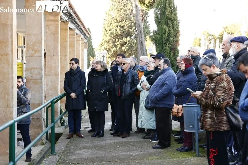  Homenaje a Unamuno de la Asociación Salamanca Memoria y Justicia en el cementerio de San Carlos Borromeo. Fotos: David Sañudo