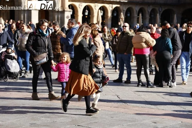 Espectáculo de ARTScreatrive en las calles del centro de Salamanca. Fotos: David Sañudo