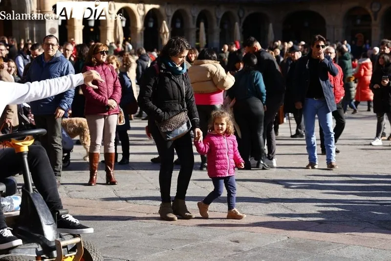 Espectáculo de ARTScreatrive en las calles del centro de Salamanca. Fotos: David Sañudo