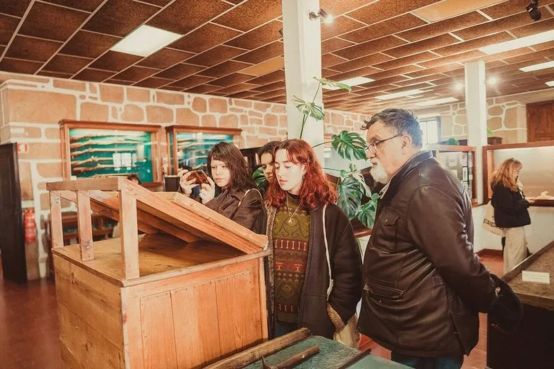 Foto 4 - La Cova da Beira y la Raya portuguesa reciben alumnos en pr&aacute;cticas de la USAL