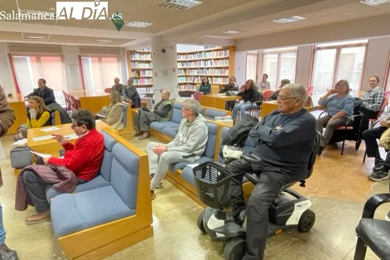 La subdelegada del gobierno, Encarnación Pérez, presenta en Peñaranda ‘La Administración Cerca de Ti’