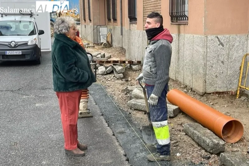 La subdelegada del gobierno visitaba las obras en la calle Miguel de Unamuno
