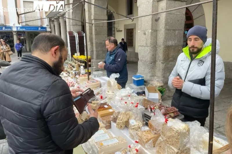 Peñaranda ha vivido un año más el ‘Jueves del Turrón’