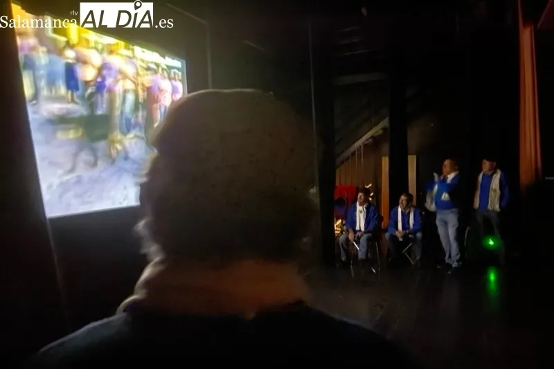 La Comparsa Peñarandina ofrecía su concierto de de Navidad en el Teatro del CDS 