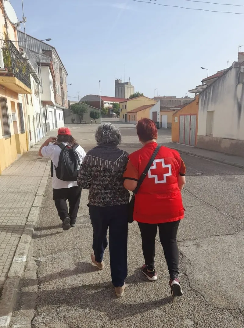 Actividades de Cruz Roja Salamanca con los mayores que viven solos