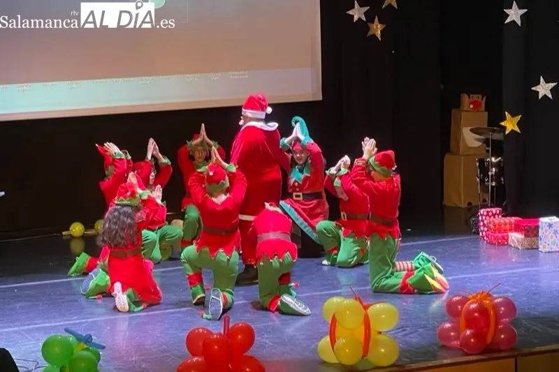 El Teatro del CDS acogía el festival navideño del Colegio Severiano Montero
