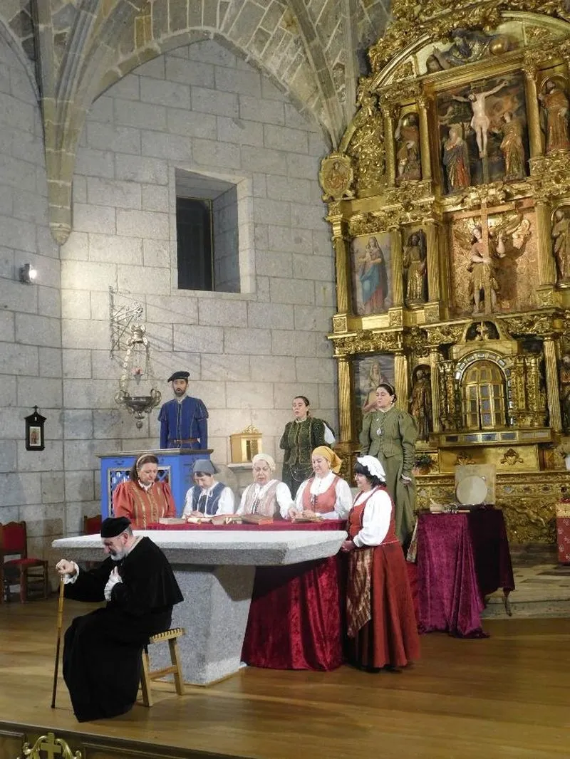 La iglesia de Cespedosa de Tormes ha acogido el montaje  