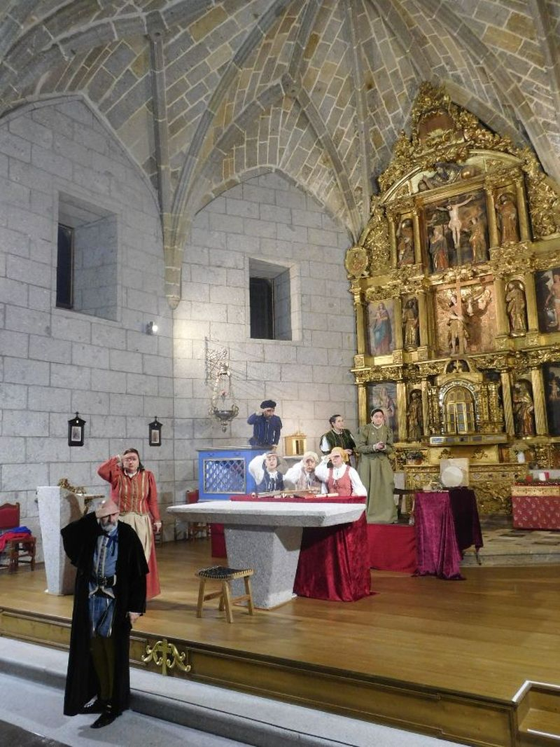 La iglesia de Cespedosa de Tormes ha acogido el montaje  