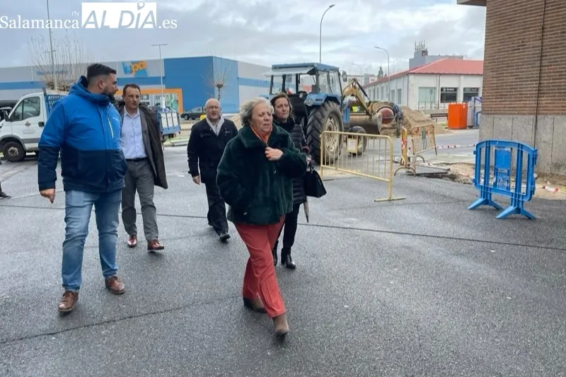 La subdelegada del gobierno visitaba las obras en la calle Miguel de Unamuno