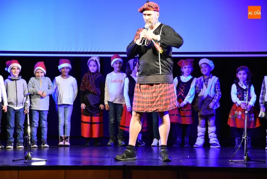Foto 5 - El Colegio Mir&oacute;briga encabeza el retorno de las funciones navide&ntilde;as al ritmo de Quevedo y Rosal&iacute;a