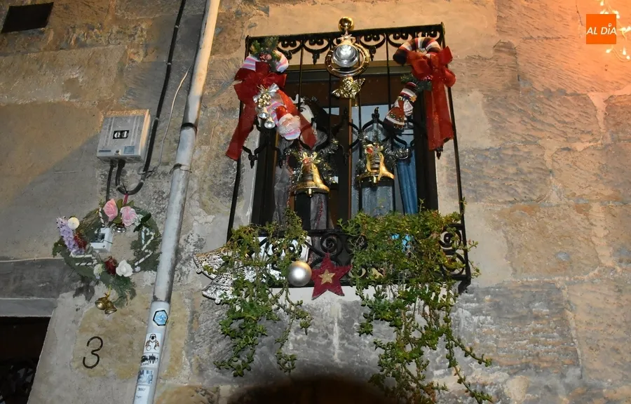 Foto 5 - Frozen, Alicia en el Pa&iacute;s de las Maravillas, y muchas estrellas, en la &lsquo;Navidad sin fin&rsquo; del centro hist&oacute;rico