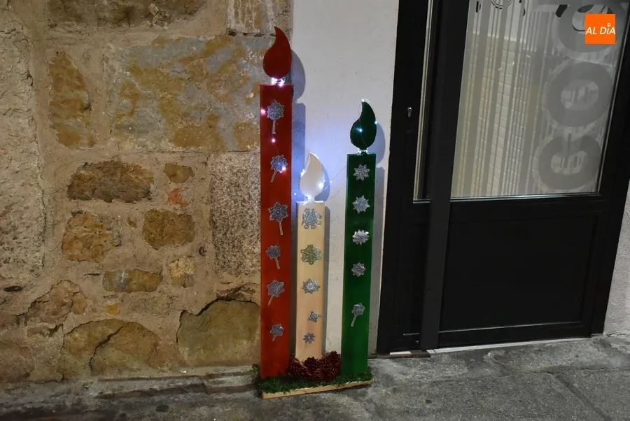 Foto 8 - Frozen, Alicia en el Pa&iacute;s de las Maravillas, y muchas estrellas, en la &lsquo;Navidad sin fin&rsquo; del centro hist&oacute;rico