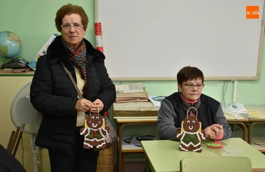 Foto 7 - La Escuela de Adultos recupera con gran ambiente su jornada de convivencia