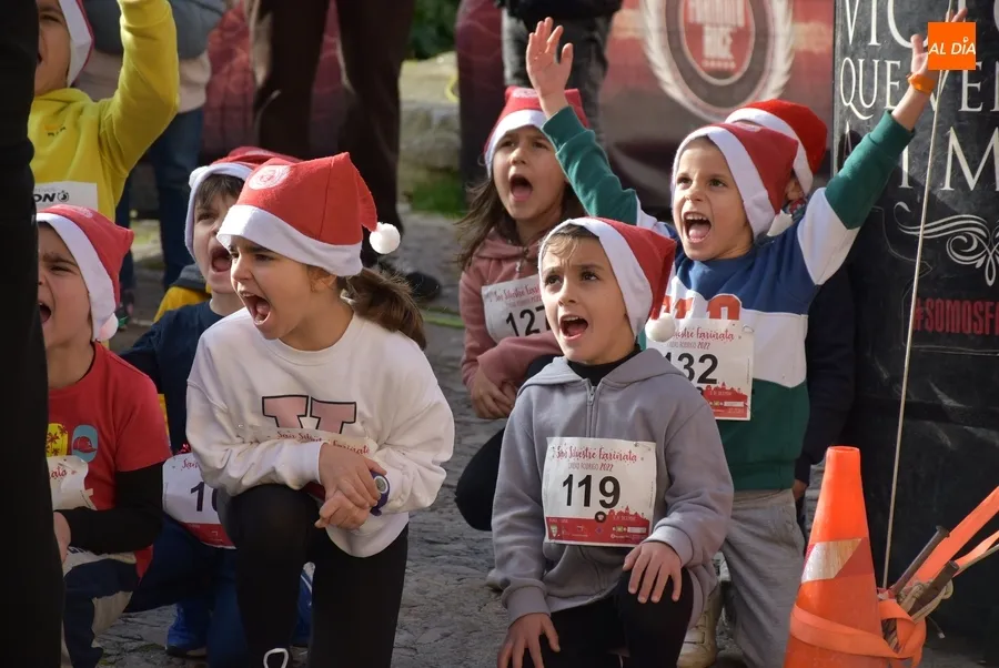 Foto 5 - Los m&aacute;s peque&ntilde;os echan en la San Silvestre Farinata las &uacute;ltimas carreras del a&ntilde;o