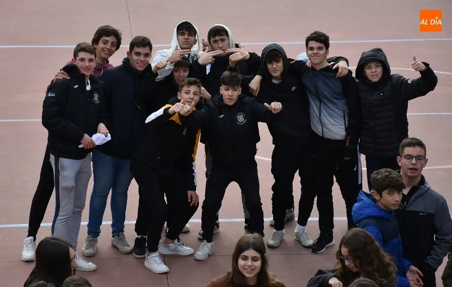 Foto 6 - El IES Tierra da la bienvenida al 2023 con sus propias Campanadas