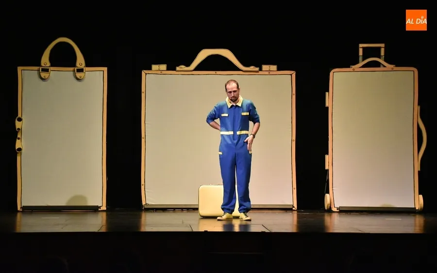Foto 7 - La compa&ntilde;&iacute;a mirobrigense Al&uacute;a Teatro pone el broche al semestre teatral