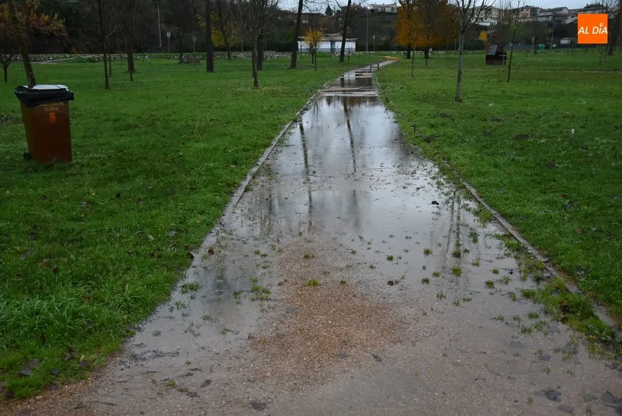 Foto 2 - El caudal del &Aacute;gueda casi se triplica en 24 horas alcanzando ya los 91 metros c&uacute;bicos por segundo