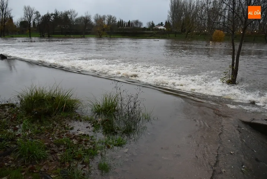 Foto 8 - El caudal del &Aacute;gueda casi se triplica en 24 horas alcanzando ya los 91 metros c&uacute;bicos por segundo
