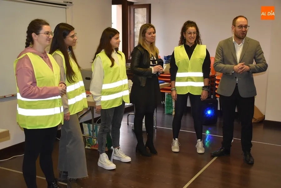 Foto 8 - Un taller de cocina abre las actividades navide&ntilde;as para j&oacute;venes