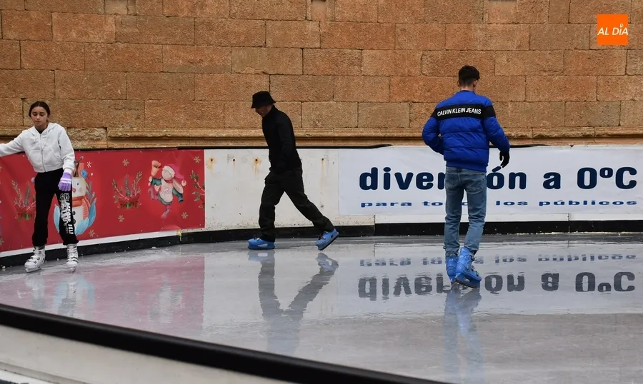 Foto 2 - Eh, s&aacute;canos una foto: Sobre el hielo