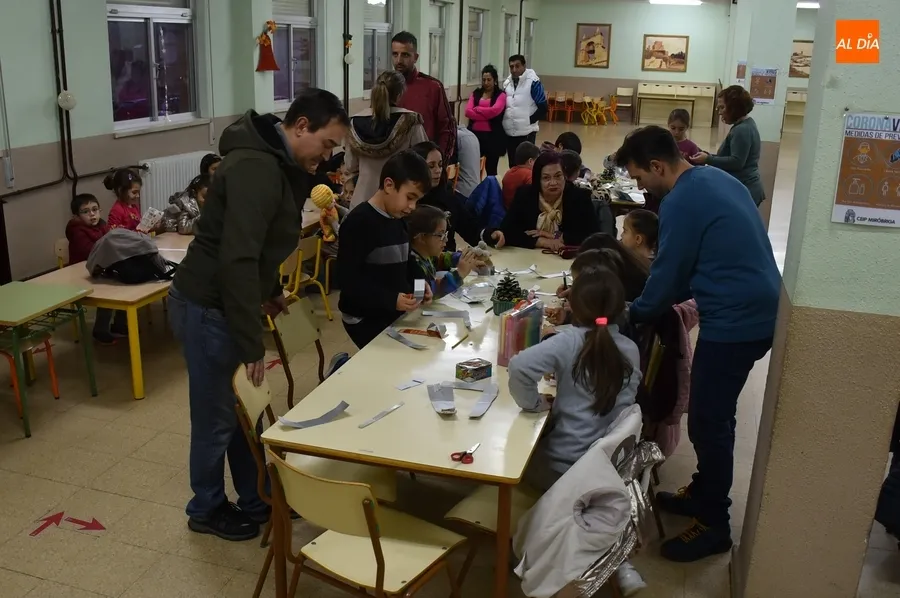Foto 8 - Dulce tarde en el Colegio Mir&oacute;briga con una chocolatada promovida por su AMPA