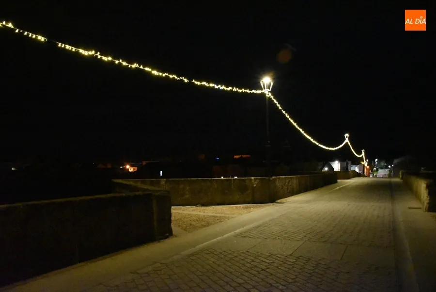 Foto 2 - 1Foto: El Puente Mayor, vestido de Navidad
